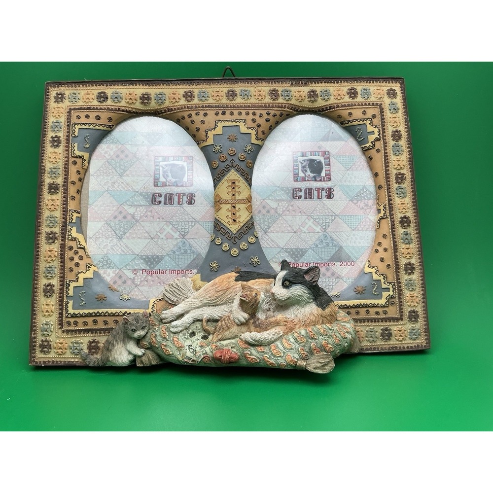 Vintage Resin 3D Double Picture Frame, Mother Cat & Kittens at Home,‎ 9x7.
